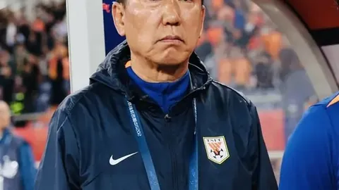 正规百家乐平台网页版：米尔沃尔拒让阿齐兹加盟，布莱顿报价三次均被拒，球员心灰意冷